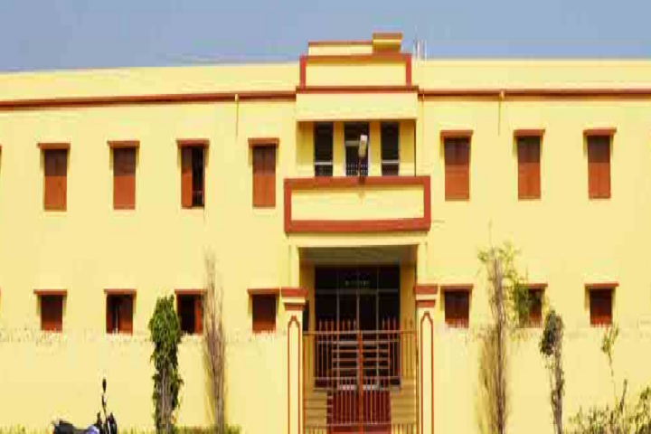 https://cache.careers360.mobi/media/colleges/social-media/media-gallery/9335/2020/12/1/Campus view of Gangadhar Mohapatra Law College Puri_Campus-view.png